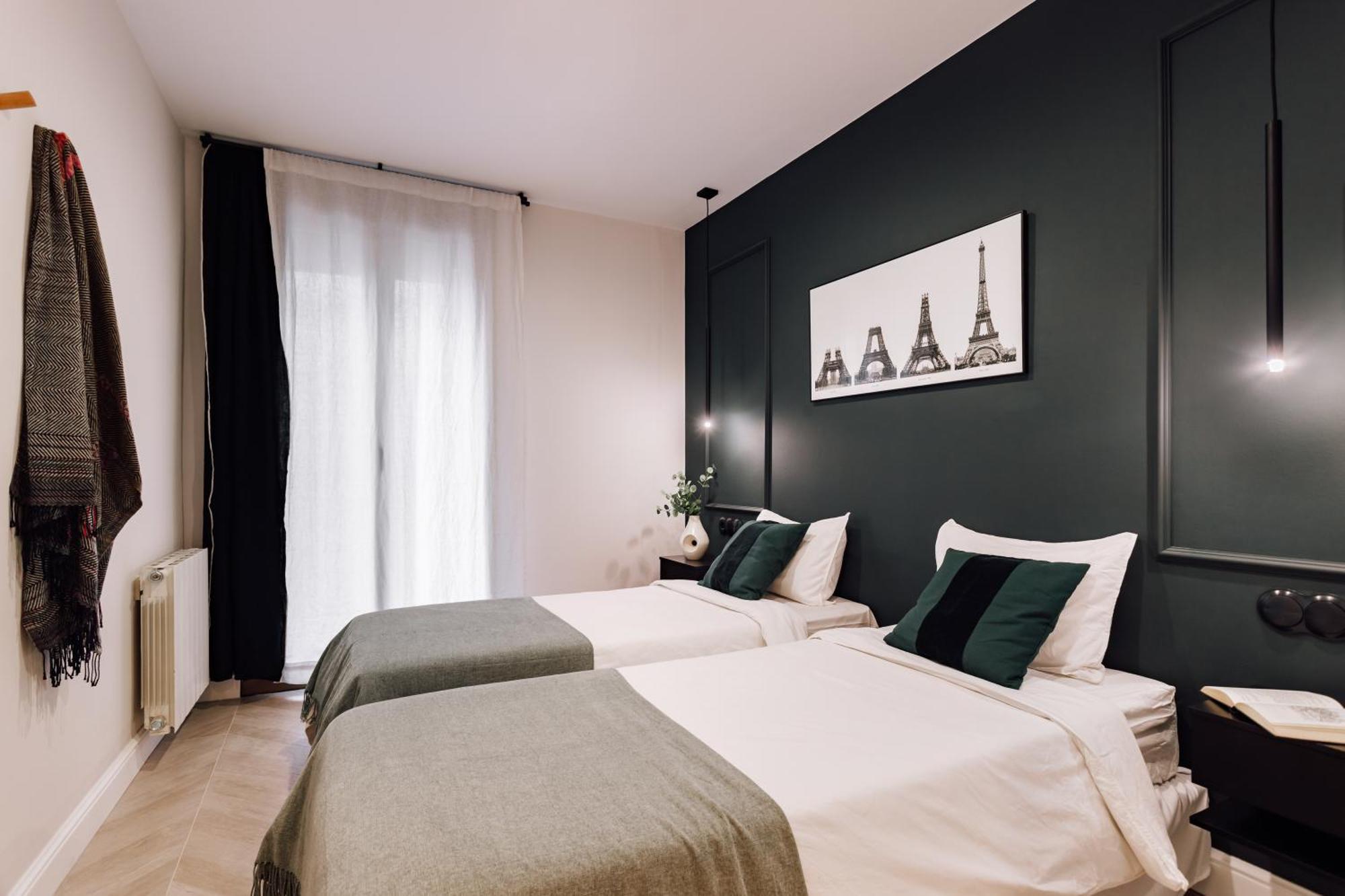 Lunalux Apartment Барселона Экстерьер фото