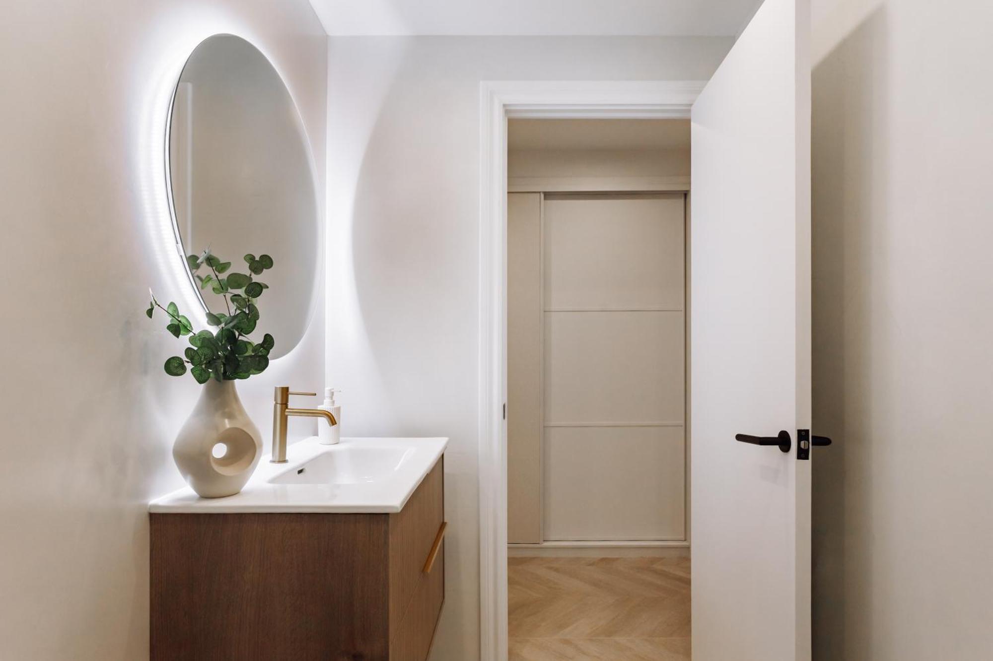 Lunalux Apartment Барселона Экстерьер фото