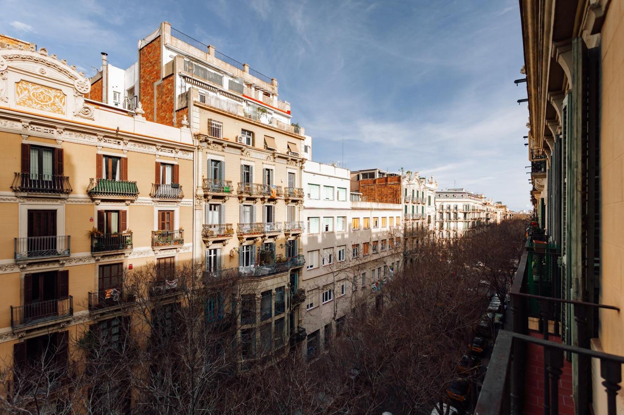 Lunalux Apartment Барселона Экстерьер фото